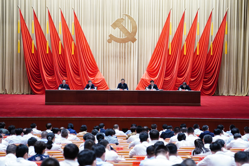 9月1日,2021年秋季学期中央党校(国家行政学院)中青年干部培训班在中央党校开班。中共中央总书记、国家主席、中央军委主席习近平在开班式上发表太阳成集团tyc234cc讲话。新华社记者 翟健岚 摄